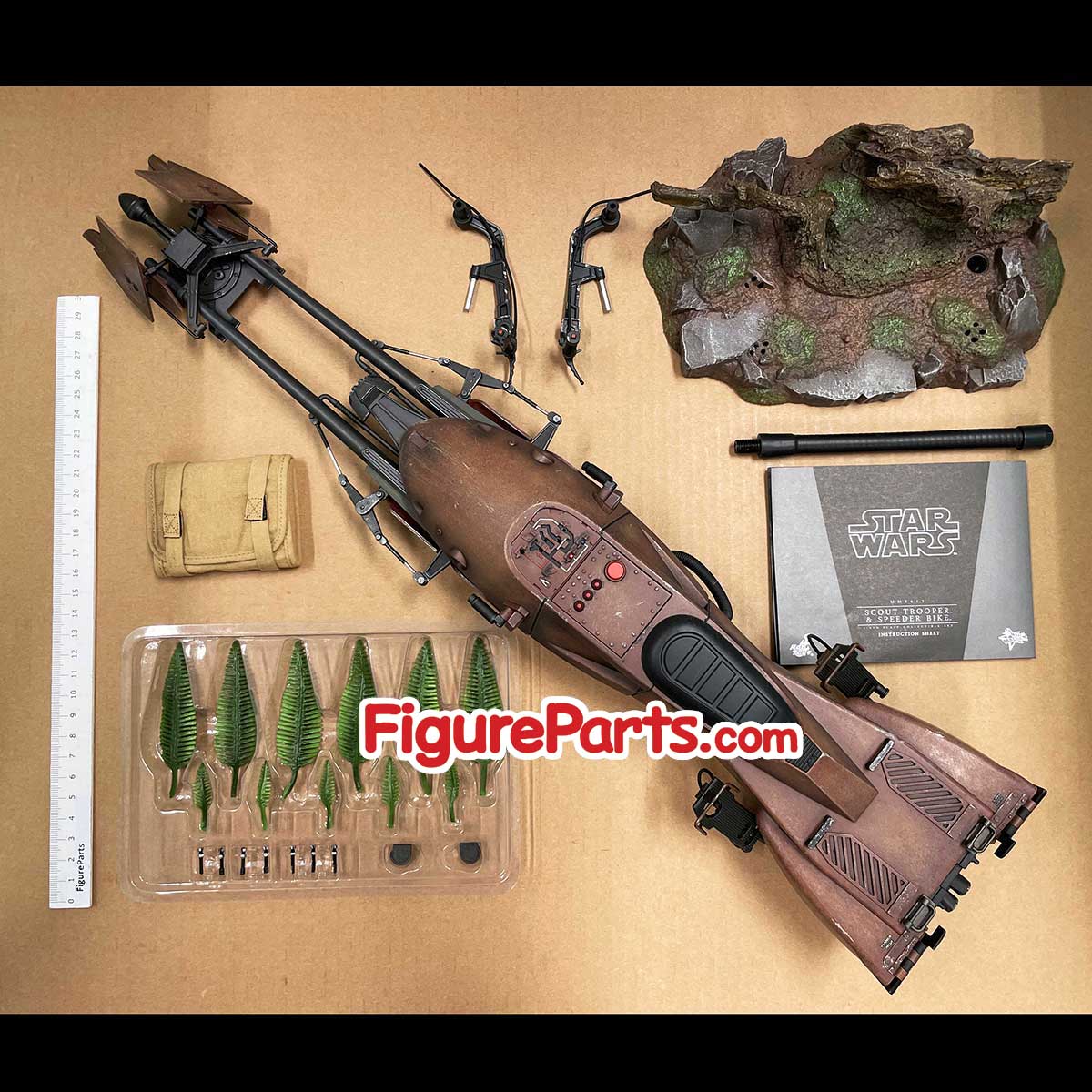 Speeder Bike - Hot Toys Star Wars Scout Trooper & Speeder Bike mms612